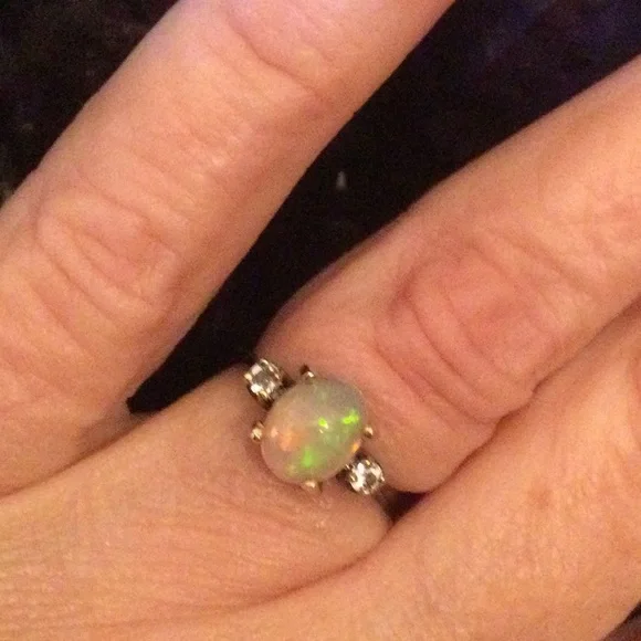 Elegant Majestic Fiery Opal Ring